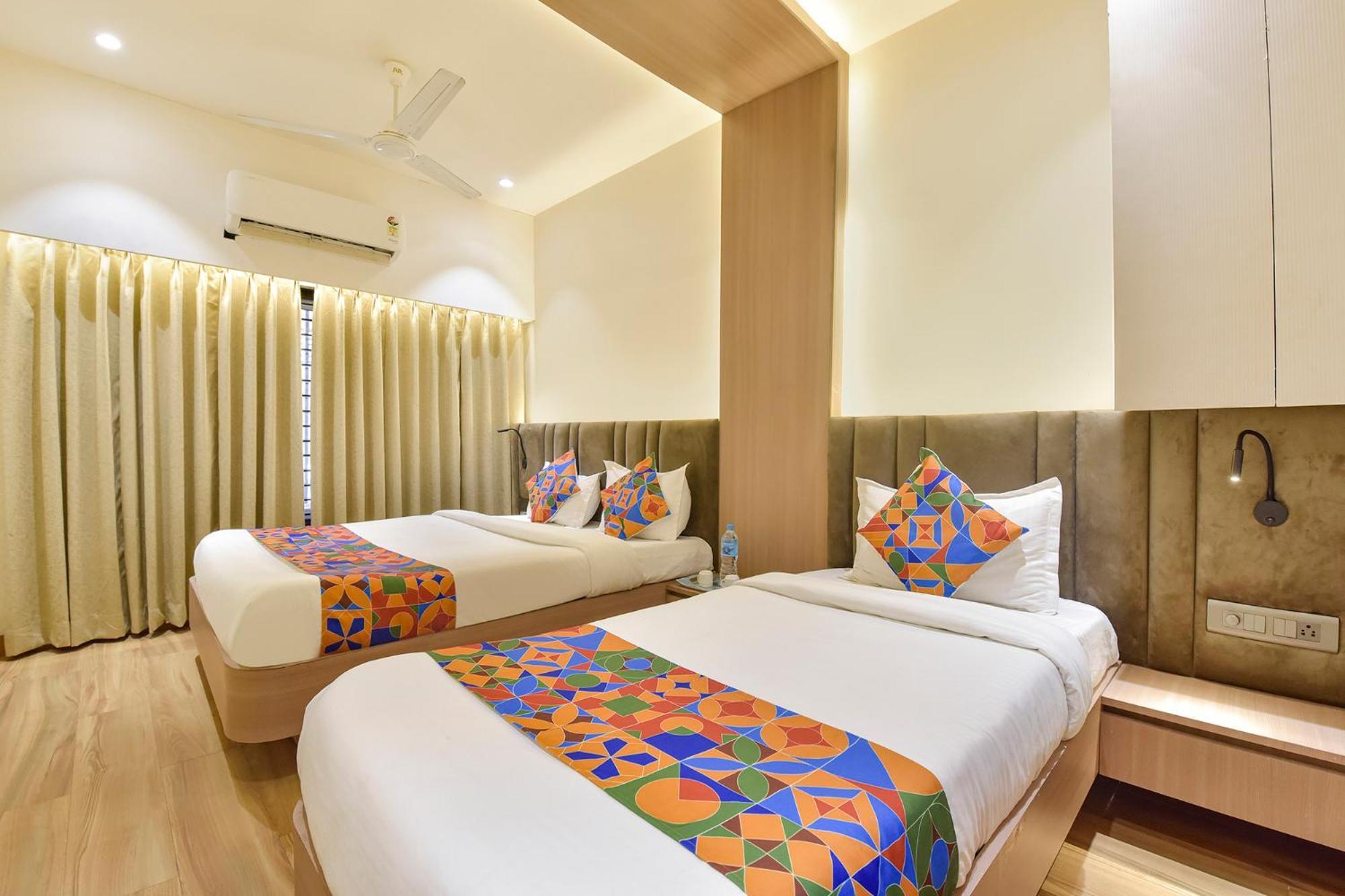 Fabhotel Kesar Indore Eksteriør billede